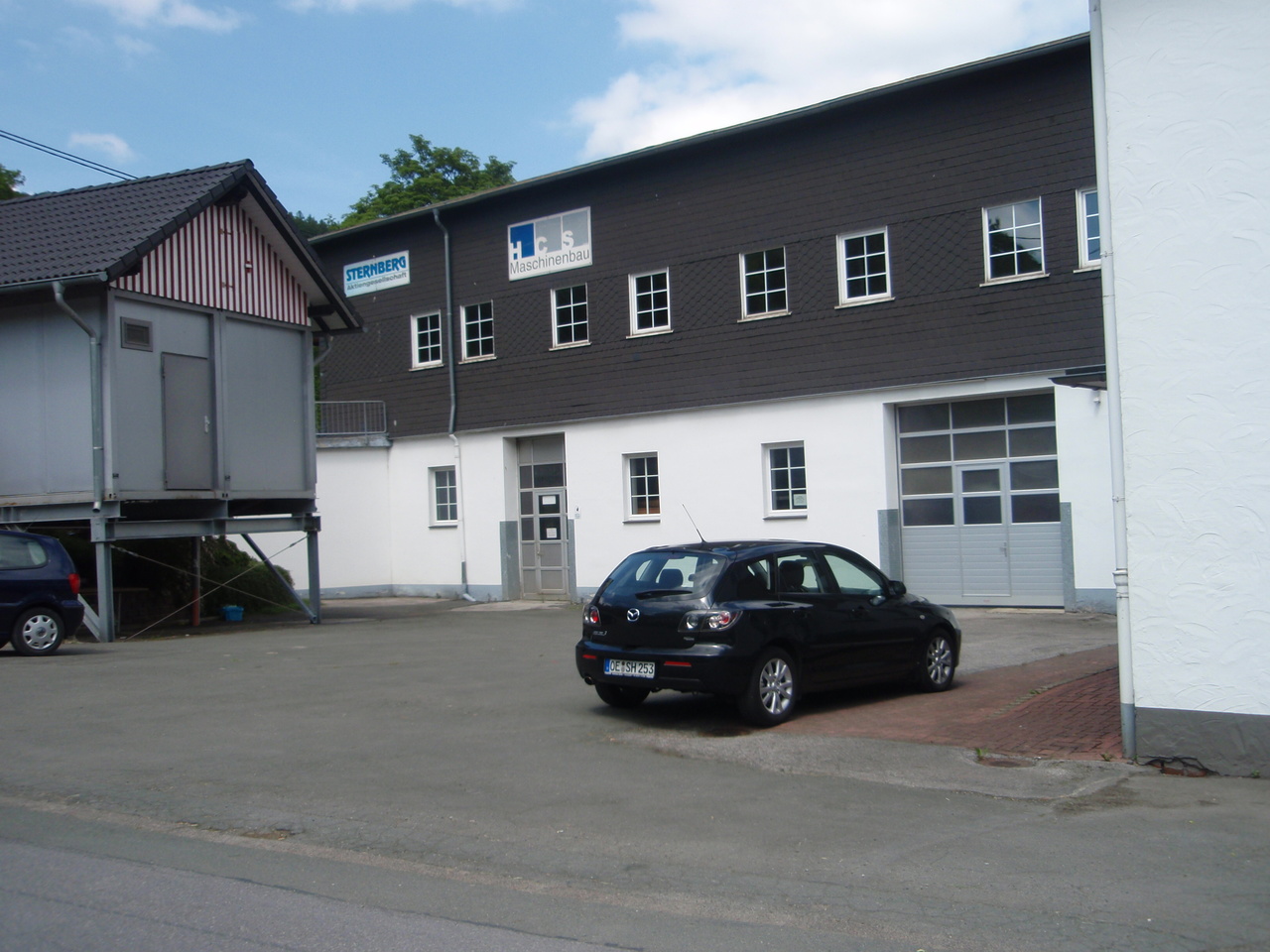 Firma Sternberg, Lenne