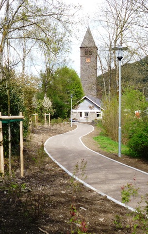 Zugang zum Kurpark mit „neuem Schwung” 